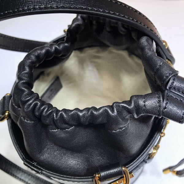 G*u*i horsebit 1955 small bucket bag