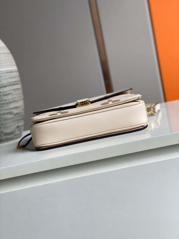 l**is V*t*n pochette mÉtis