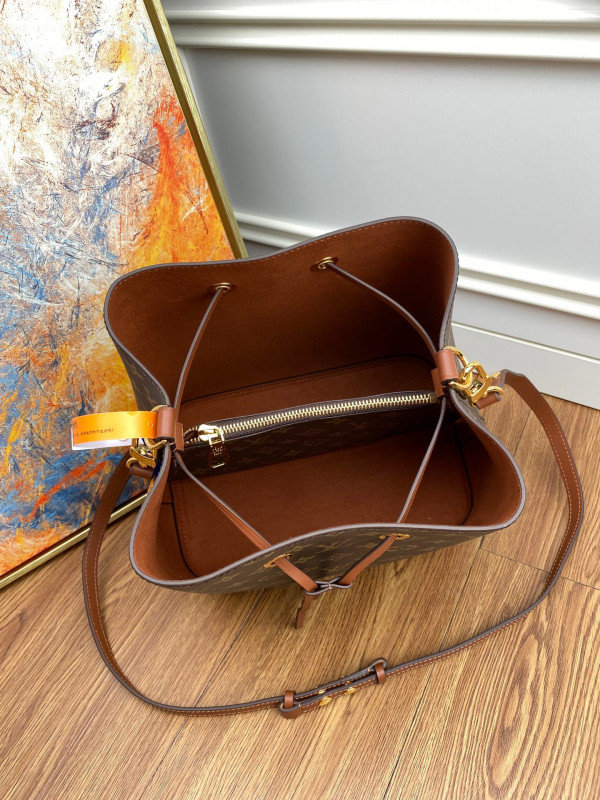 l**is V*t*n nÉonoÉ