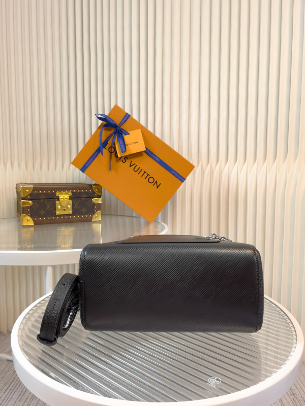 l**is V*t*n marelle tote bb