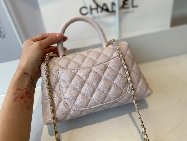 CL FLAP BAG WITH TOP HANDLE