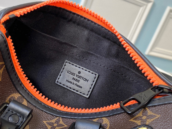 l**is V*t*n nano leepall