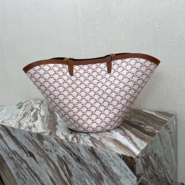 Ce**e medium couffin bag