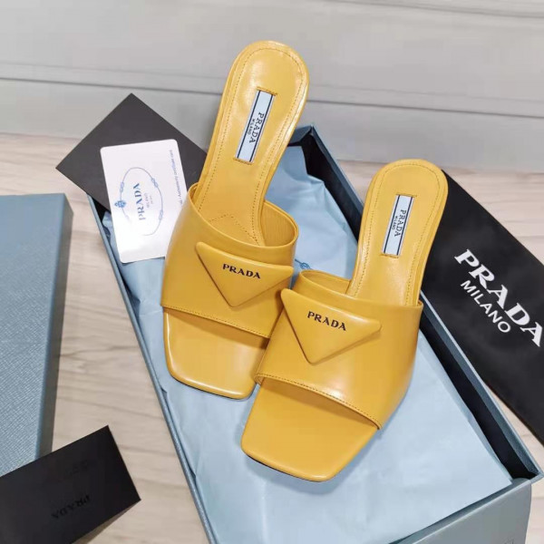 Pra*a brushed leather mid-heeled slides