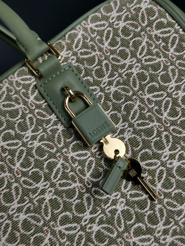 LOEWE Amazona 28 bag in jacquard and calfskin