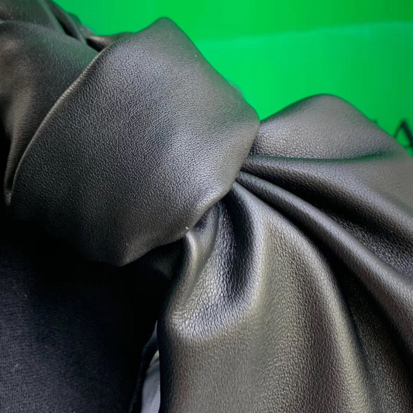 Bo*te*ga ve*ne*ta mini double knot