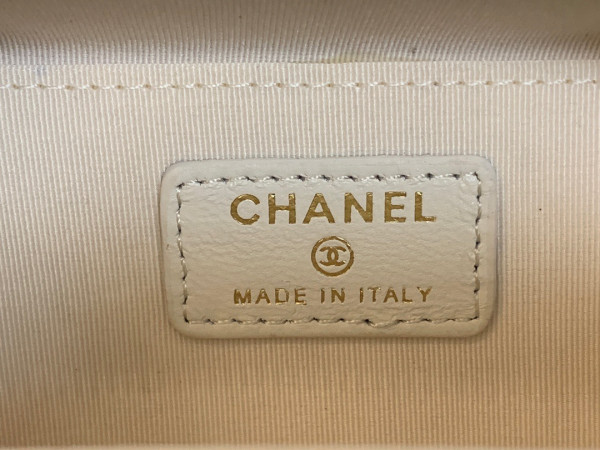 CL VANITY CASE