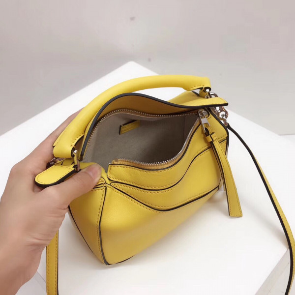 LOEWE MINI PUZZLE BAG