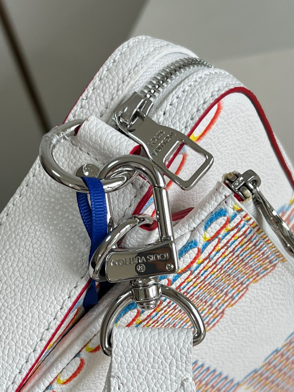 l**is V*t*n trio messenger