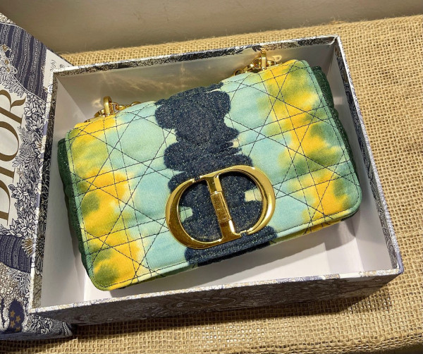 D*or small D*or caro bag