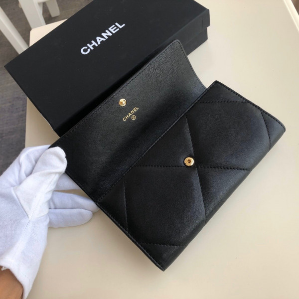 CL 19 LONG FLAP WALLET