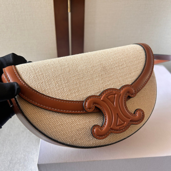 Ce**e besace cuir triomphe