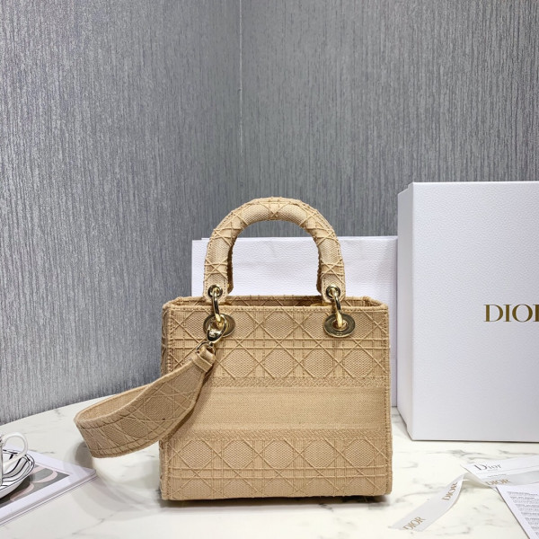 LADY D-LITE EMBROIDERED CANNAGE BAG