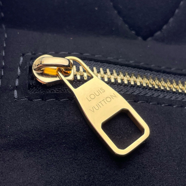 l**is V*t*n neverfull mm