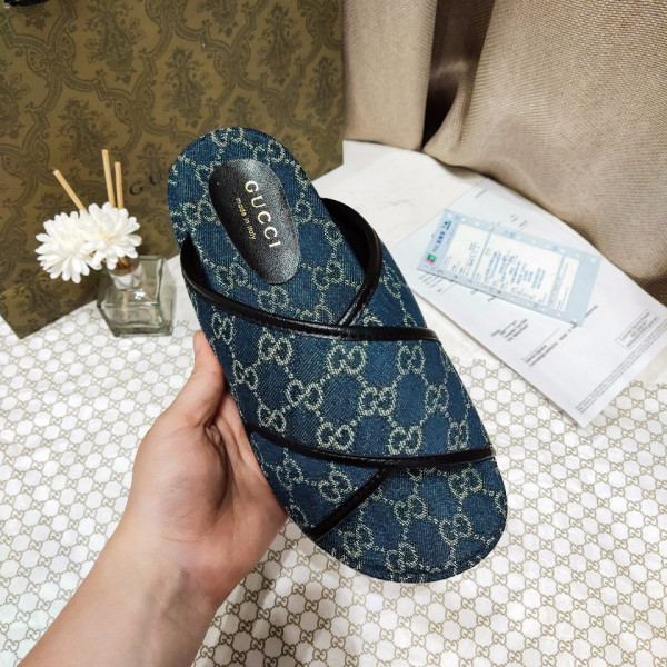 G*u*i gg multicolor platform sandal