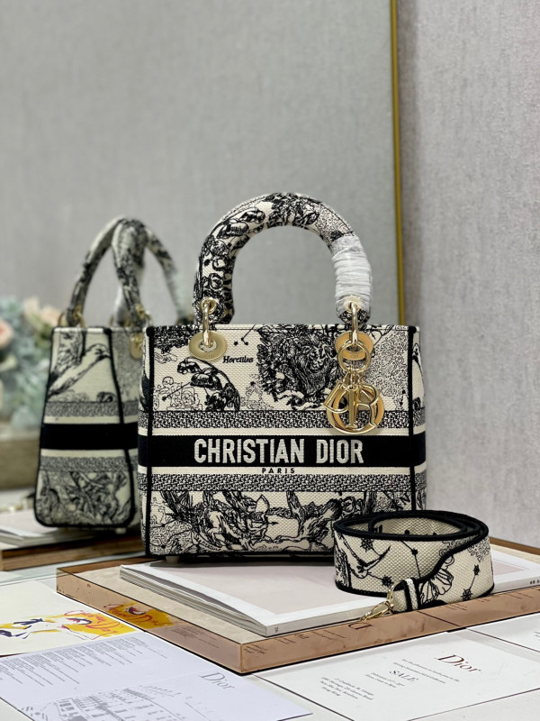 D*or medium lady d-lite bag
