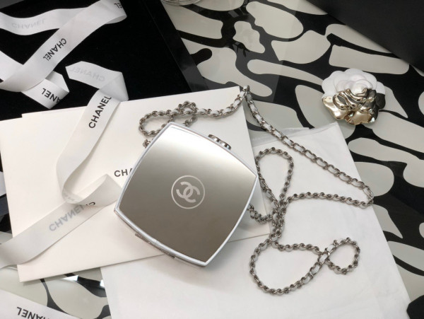 CL VANITY BOX