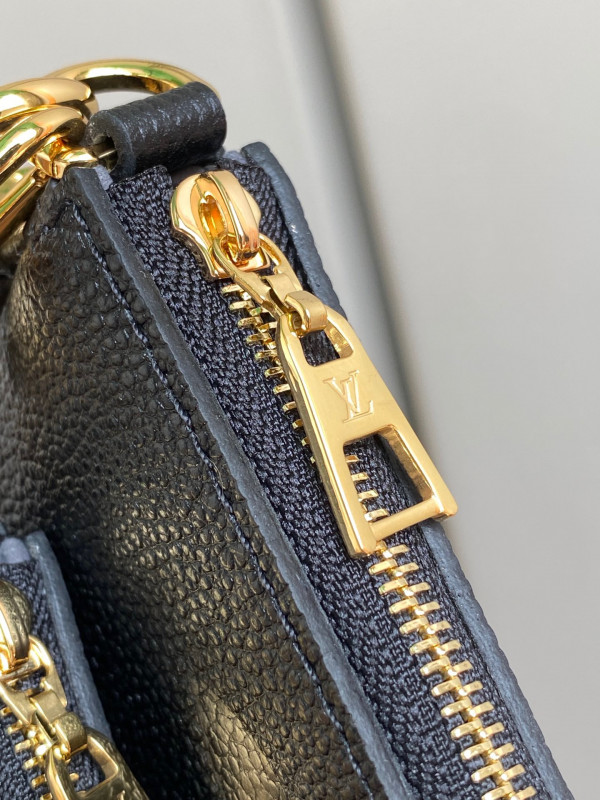 l**is V*t*n multi pochette accessoires