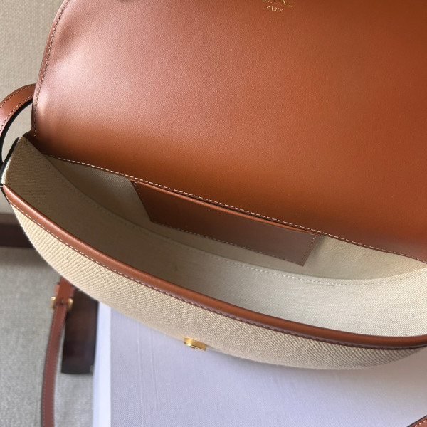 Ce**e besace cuir triomphe