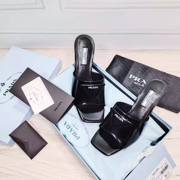 Pra*a brushed leather mid-heeled slides