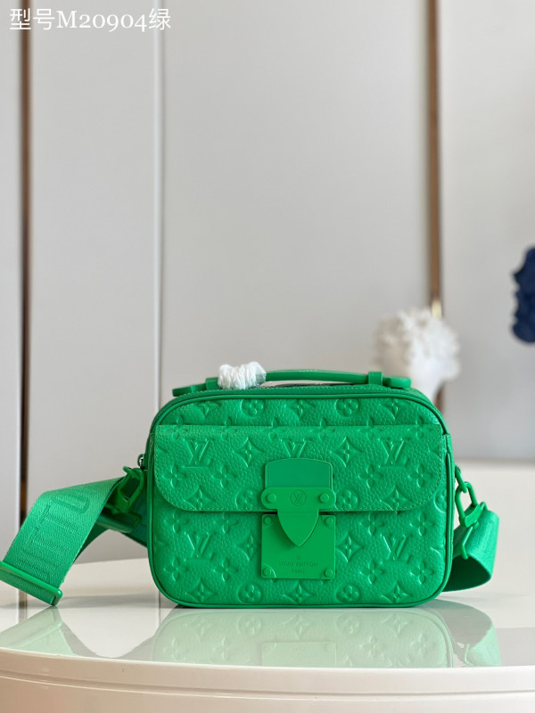 l**is V*t*n s lock messenger