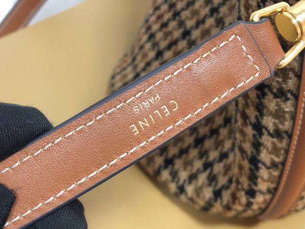 Ce**e teen bucket 16