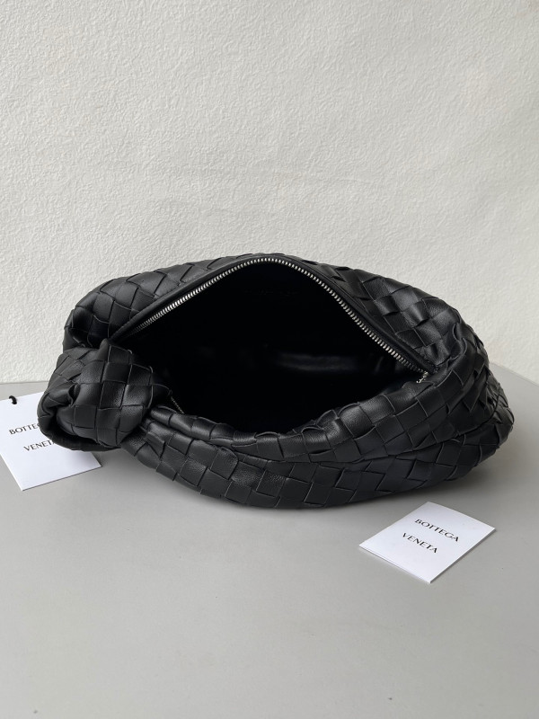 Bo*te*ga ve*ne*ta teen jodie