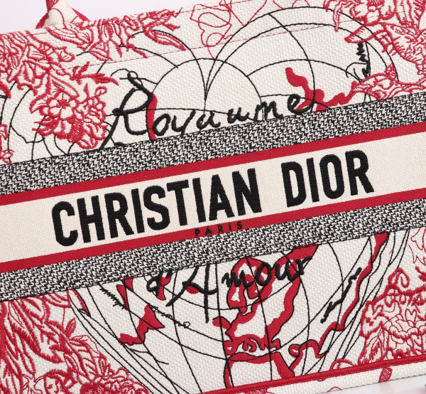 D*or small book tote