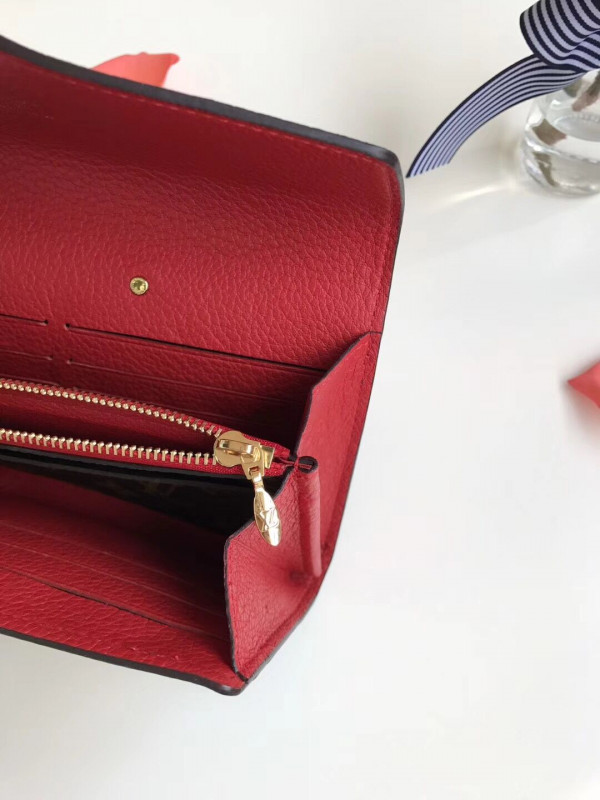 l**is V*t*n pallas wallet