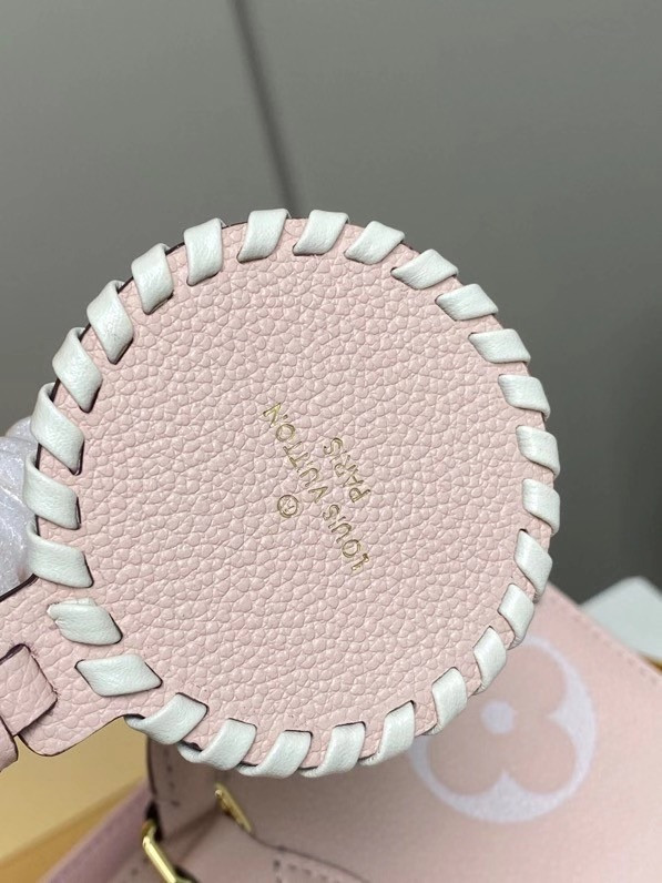 l**is V*t*n onthego mm