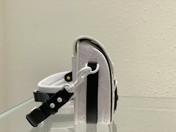 D*or bobby bag medium