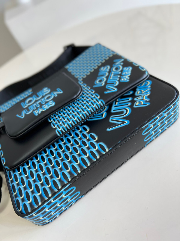 l**is V*t*n trio messenger