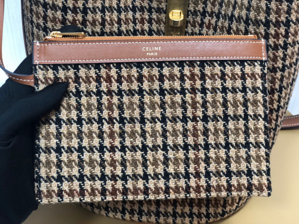 Ce**e teen bucket 16