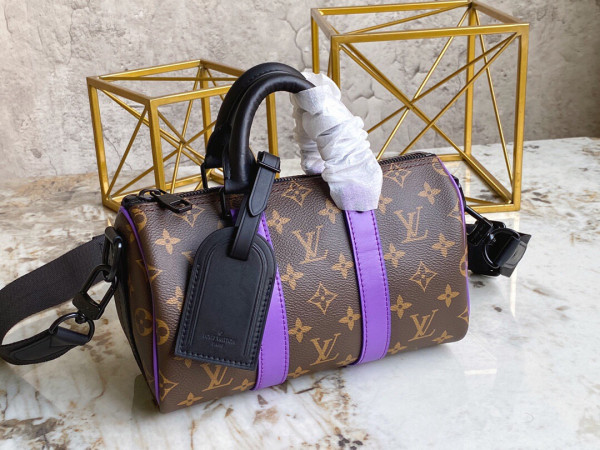 l**is V*t*n keepall bandouliÈre 25