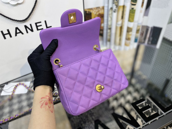 CL MINI FLAP BAG