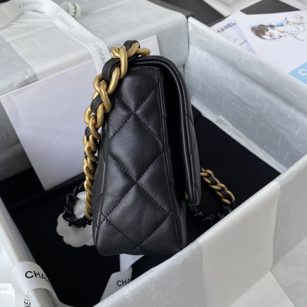 CL SMALL FLAP BAG