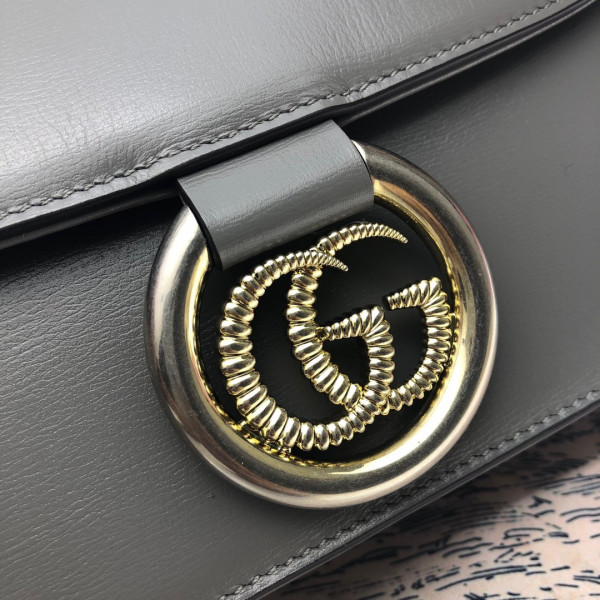 G*u*i ring shoulder bag