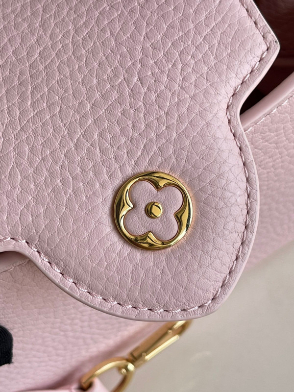 l**is V*t*n capucines mini