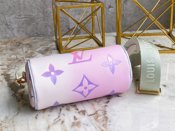 l**is V*t*n papillon bb