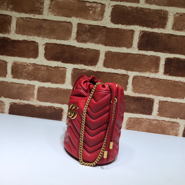 G*u*i gg marmont mini bucket bag