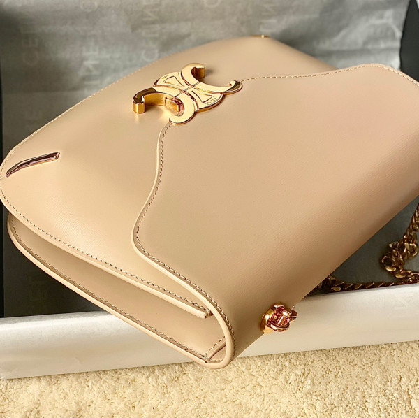 Ce**e chain besace triomphe