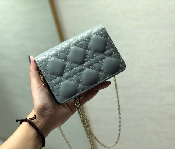 lady D*or nano pouch