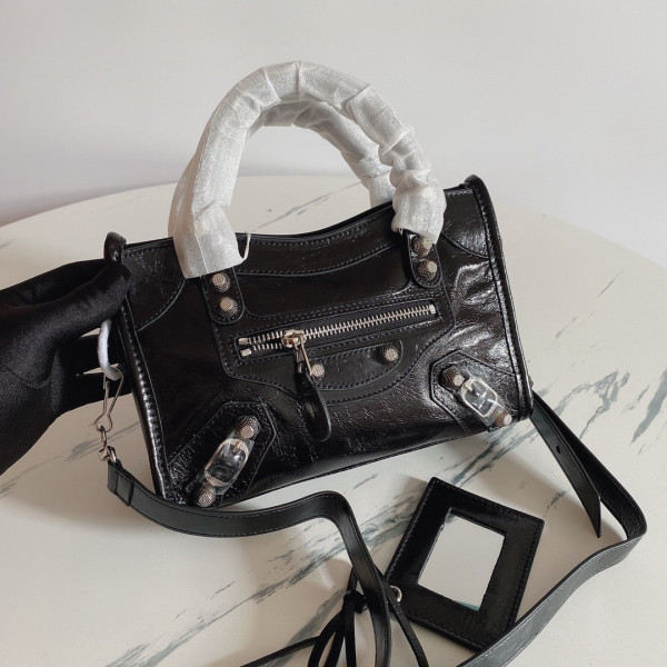 Ba*len*cia*ga classic city