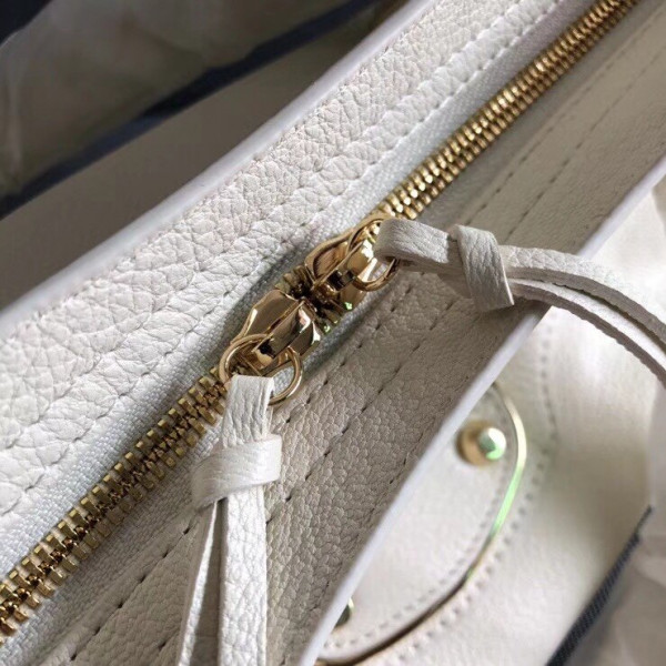 Ba*len*cia*ga classic city