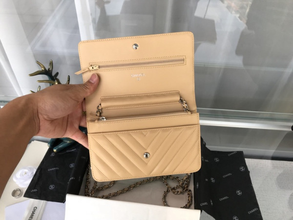 CL Flap Bag Lambskin With Gold / Silver Hardware