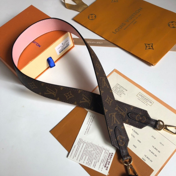 l**is V*t*n bandouliÈre monogram