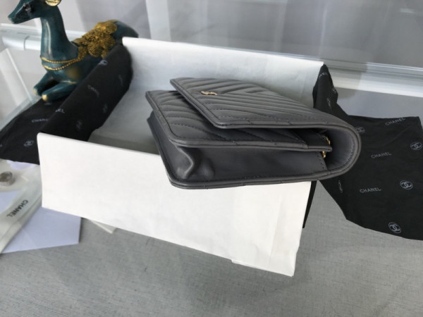 CL Flap Bag Lambskin With Gold / Silver Hardware