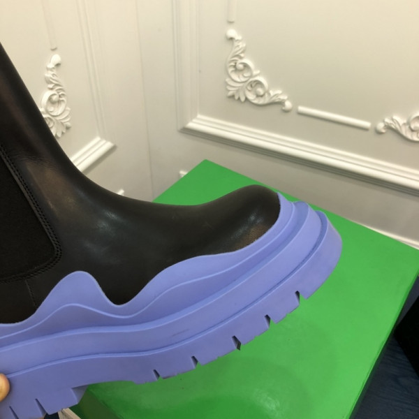 Bo*te*ga ve*ne*ta tire