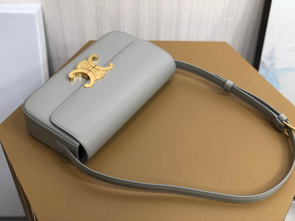 Ce**e triomphe shoulder bag