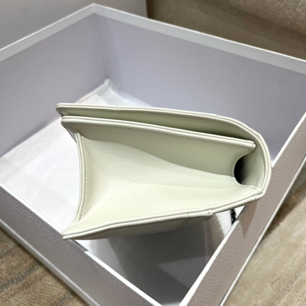 D*or 30 montaigne chain bag with handle